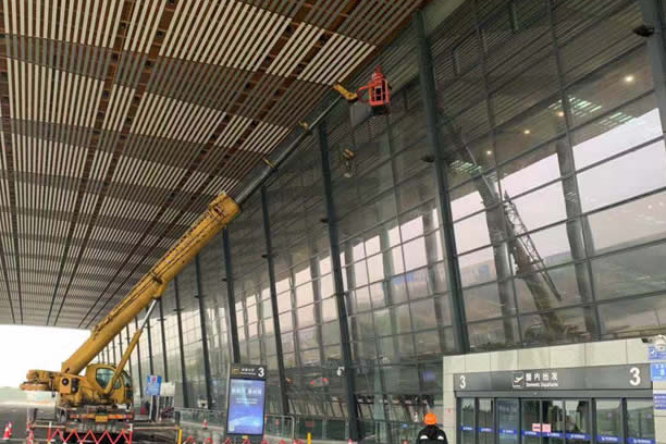 蓟州玻璃幕墙维护和保养